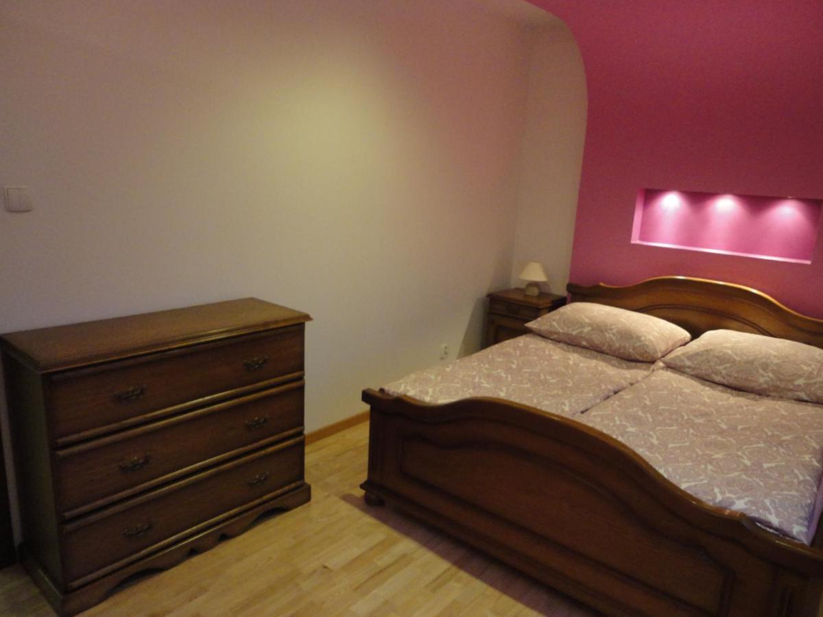 Apartament "Cleopatra" Z Garazem Podziemnym, Faktury Vat Apartment Kielce Exterior photo