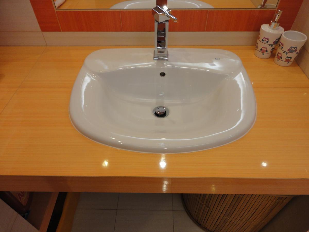 Apartament "Cleopatra" Z Garazem Podziemnym, Faktury Vat Apartment Kielce Exterior photo